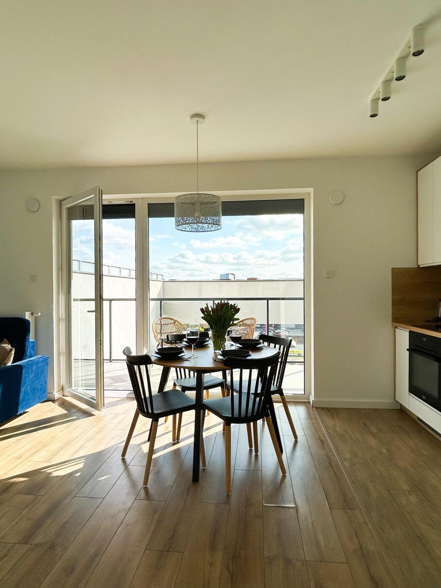 Lumina Stylish 3-Room Apart With Balcony Lodz  Exterior photo