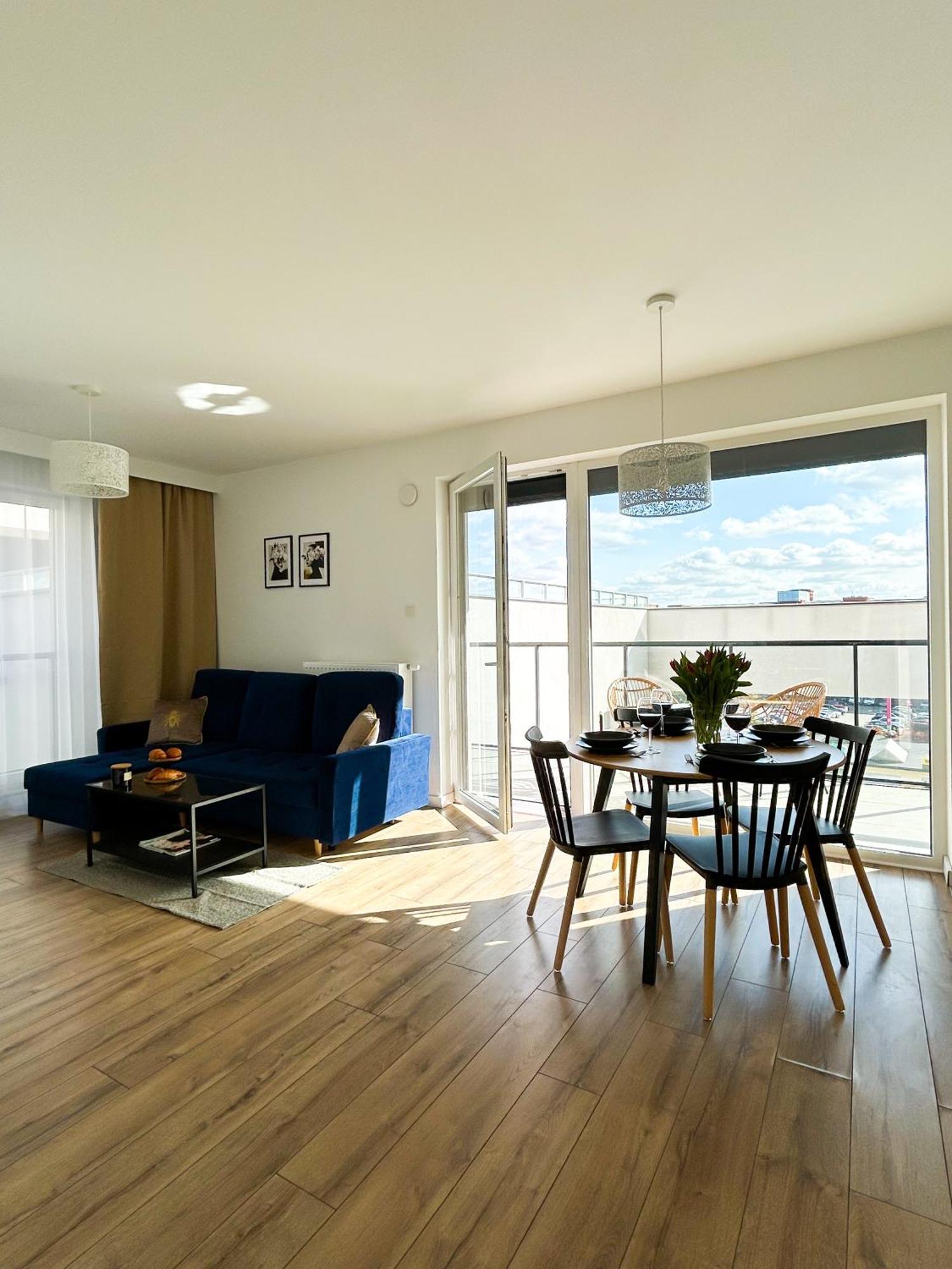 Lumina Stylish 3-Room Apart With Balcony Lodz  Exterior photo